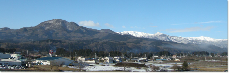 西浦B遺跡と青麻山、蔵王連峰